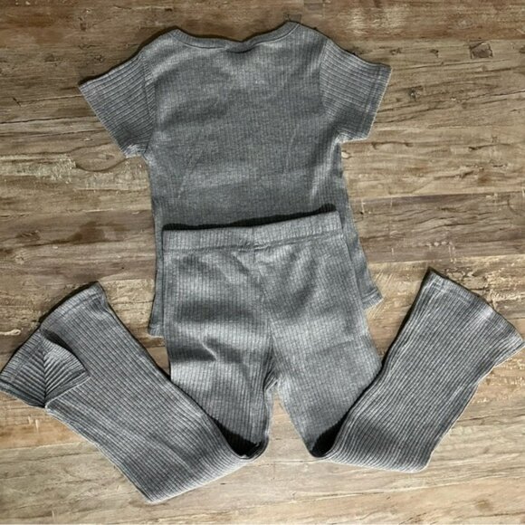 Nicole Miller 2 Shirt/Pant Sets SZ 6 Grey & Pink NWT & NWOT Casual - Picture 8 of 8